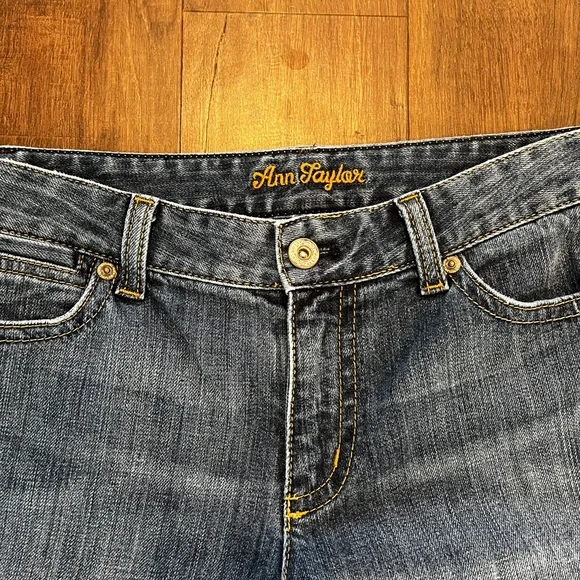 Ann Taylor Curvy Fit Lindsay Waist Jeans Size 6 Womens Blue Stretch Denim - Picture 2 of 5
